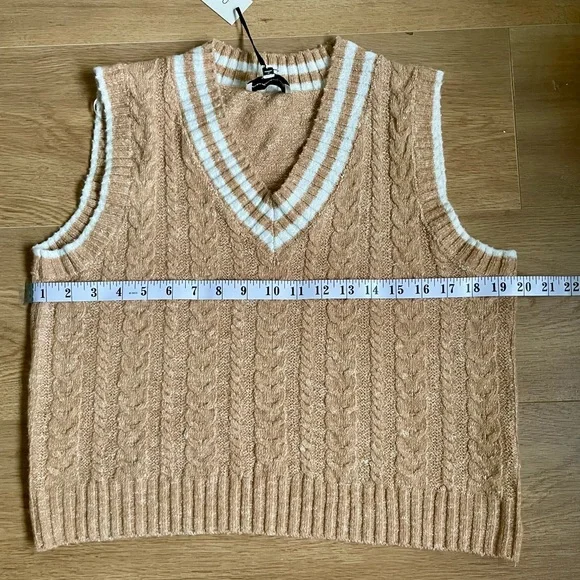 Freshman 1996 Cable Knit Sweater Vest Beige V-Neck Size L - Picture 5 of 7